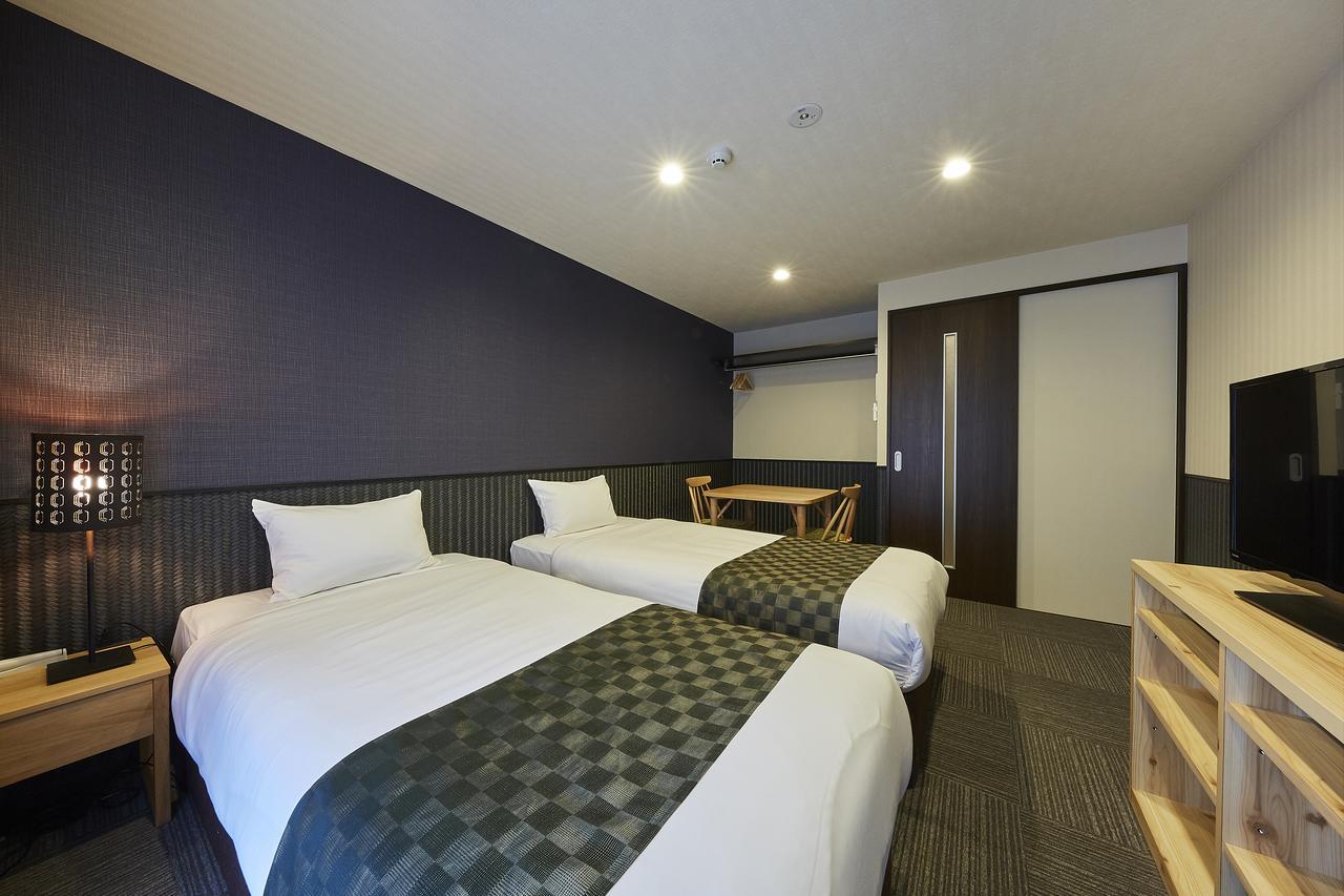 Aparthotel Rinn Nijo Castle 3*